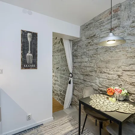 Old Town Romantic * 탈린