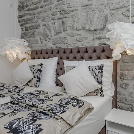 Old Town Romantic Lejlighed