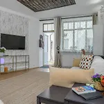 Old Town Romantic Апартаменты *