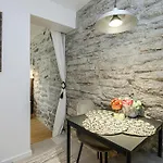 Old Town Romantic Апартаменты Таллин