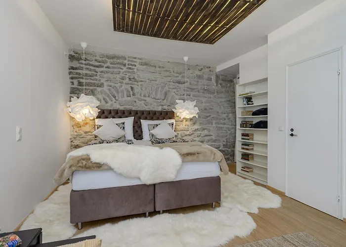 Old Town Romantic Apartman Tallinn